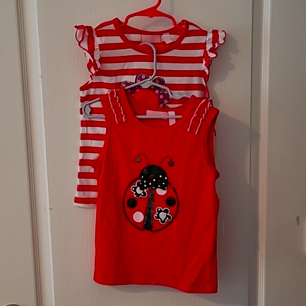 2 summer tops with cute art with glitter